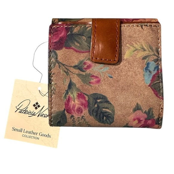 Patricia Nash Astra Wallet P1663149X Vintage Victorian Garden RFID, NWT - Picture 2 of 12